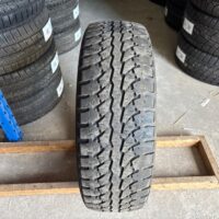 1 pneu(s) HIVER usagé(s) GT Radial  LT245/70R17 10E 7/32   Ent2