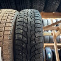 1 pneu(s) HIVER usagé(s) Hankook 205/60R16  9/32 clouté(s)