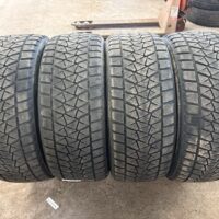 4 pneu(s) HIVER usagé(s) Bridgestone 285/45R22 10/32 et 11/32 .
