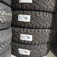 4 pneu(s) HOMOLOGUÉ usagé(s) Goodyear  LT245/75R17 10E 8/32 et 11/32