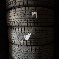 4 pneu(s) HIVER usagé(s) Yokohama 205/60R16  9/32 et 10/32