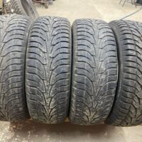 4 pneu(s) HIVER usagé(s) Sailun 235/65R17  8/32 et 10/32