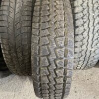 1 pneu(s) HIVER usagé(s) Trailcutter  LT245/75R16 10E 15/32