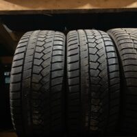 2 pneu(s) HIVER usagé(s) Ovation 245/45R18  10/32