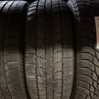 1 pneu(s) HIVER usagé(s) Toyo 245/65R17  7/32