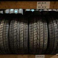 4 pneu(s) HIVER usagé(s) Farroad 245/45R18  11/32