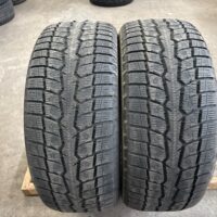 2 pneu(s) HIVER usagé(s) Toyo 275/55R20  10/32   .