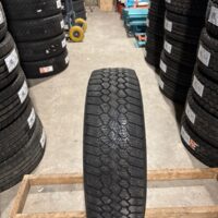1 pneu(s) HIVER usagé(s) Jinyu  LT245/75R17 10E 10/32   Ent2