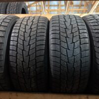 2 pneu(s) HIVER usagé(s) Motomaster 235/50R18  9/32