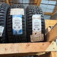 2 pneu(s) HIVER neuf(s) Nokian 185/65R15
