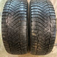 2 pneu(s) HIVER usagé(s) Pirelli 235/65R17  8/32