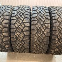 4 pneu(s) HOMOLOGUÉ usagé(s) Goodyear  LT245/70R17 10E 12/32 et 13/32