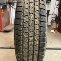 1 pneu(s) ÉTÉ usagé(s) Michelin  LT225/75R16 10E 14/32