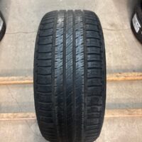 1 pneu(s) ÉTÉ usagé(s) Bridgestone 225/45R17  7/32  runflat(s) Stapo