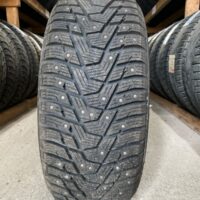 1 pneu(s) HIVER neuf(s) Hankook 205/55R16   clouté(s)