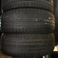 2 pneu(s) ÉTÉ usagé(s) Nokian 235/60R18  5/32   Stapo
