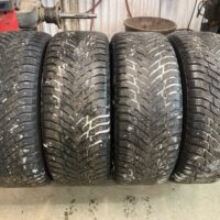 4 pneu(s) HIVER usagé(s) Nokian 275/65R18  5/32 et 6/32 clouté(s)