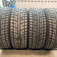 4 pneu(s) HIVER usagé(s) Yokohama 245/60R18  8/32 et 9/32