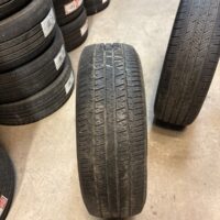 1 pneu(s) ÉTÉ usagé(s) Bridgestone 215/60R17  7/32   Stapo
