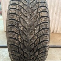 1 pneu(s) HIVER usagé(s) Nokian 255/45R19  8/32
