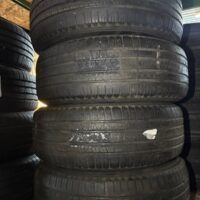 4 pneu(s) ÉTÉ usagé(s) Pirelli 235/60R18  5/32  runflat(s) Stapo