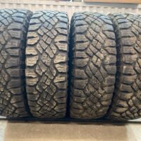 4 pneu(s) HOMOLOGUÉ usagé(s) Goodyear  LT245/70R17 10E 11/32 et 12/32