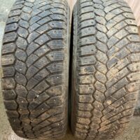 2 pneu(s) HIVER usagé(s) Gislaved 215/65R16  6/32 clouté(s)