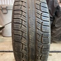 1 pneu(s) HIVER usagé(s) BFGoodrich 235/55R19  8/32