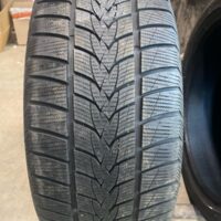 1 pneu(s) HIVER usagé(s) Minerva 235/45R19  7/32