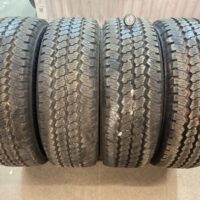 4 pneu(s) ÉTÉ usagé(s) Bridgestone  LT275/70R18 10E 13/32   Take-off/ N7