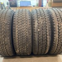 4 pneu(s) ÉTÉ usagé(s) Bridgestone  LT275/70R18 10E 13/32   Take-off/ N5