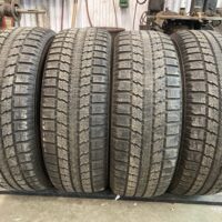 4 pneu(s) HIVER usagé(s) Toyo 205/65R16  7/32 et 8/32