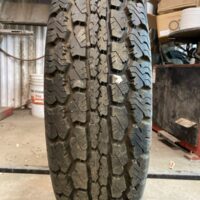 1 pneu(s) ÉTÉ usagé(s) Uniroyal 245/75R16  12/32