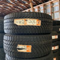 2 pneu(s) HIVER usagé(s) Gislaved 235/55R17  9/32