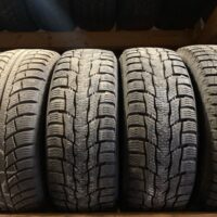 2 pneu(s) HIVER usagé(s) Nokian 185/60R15  8/32