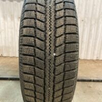 1 pneu(s) HIVER usagé(s) Nitto 175/65R15  10/32