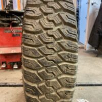 1 pneu(s) HIVER usagé(s) Uniroyal  LT245/75R16 10E 17/32