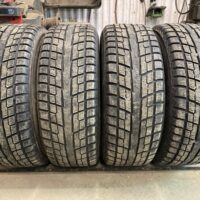 4 pneu(s) HIVER usagé(s) Yokohama 235/60R18  9/32 et 10/32
