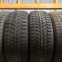 2 pneu(s) HIVER usagé(s) Uniroyal 185/60R15  9/32