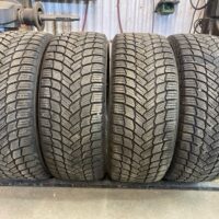 4 pneu(s) HIVER usagé(s) Michelin 225/45R18  9/32