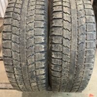 2 pneu(s) HIVER usagé(s) Toyo 195/65R15  6/32