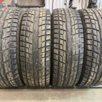 4 pneu(s) HIVER usagé(s) Yokohama 245/70R17  10/32