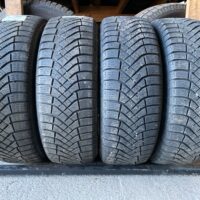 4 pneu(s) HIVER usagé(s) Pirelli 185/60R15  6/32 et 7/32