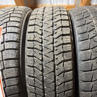 1 pneu(s) HIVER usagé(s) Bridgestone 175/65R15  10/32