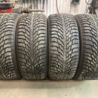 4 pneu(s) HIVER usagé(s) Nokian 275/55R19  11/32   Take-off