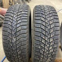 2 pneu(s) HIVER usagé(s) Sailun 235/65R17  10/32