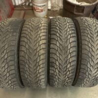 4 pneu(s) HIVER usagé(s) Nokian 215/70R16  7/32 et 8/32