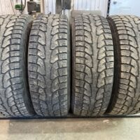 4 pneu(s) HIVER usagé(s) Hankook 255/70R16  8/32