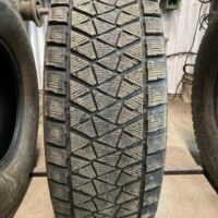 1 pneu(s) HIVER usagé(s) Bridgestone 245/75R16  5/32