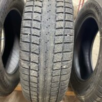 1 pneu(s) HIVER usagé(s) Antares 235/65R17  6/32